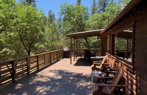 North Wawona House | Inviting Holiday Homes in California - Child Friendly Stays