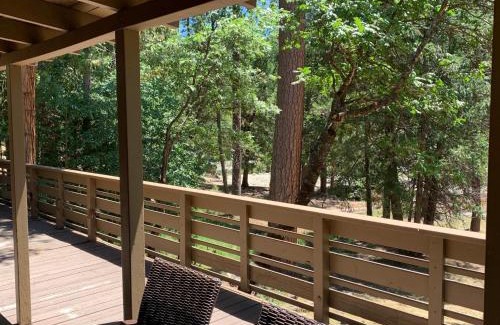 North Wawona House | Inviting Holiday Homes in California - Child Friendly Stays