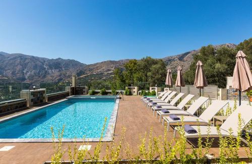 Filaki Villa | Experience Aloni Villa: Oceanfront Retreat with Pool & 9.9 Rating