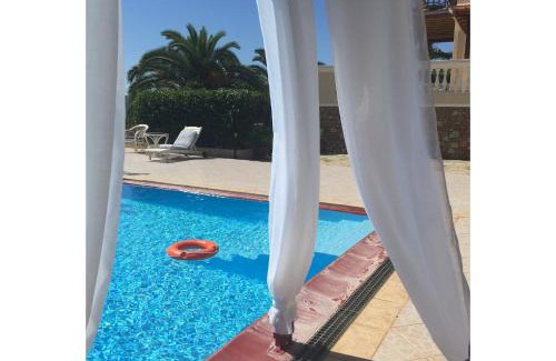 Nimfea Apartment | Stunning Alonissos Muses Villas with Oceanfront Pool