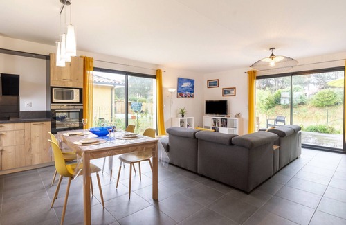 Tosse House | Alouèdes by Interhome: Oceanfront Retreat with Spa & Breakfast