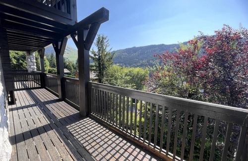 La Clusaz Apartment | Alpée 3 - Apartment in chalet for 6 people 2*