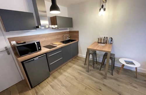 Chartres Apartment | Comfortable Stay at ALP Chartres with Spa & Kitchen Access
