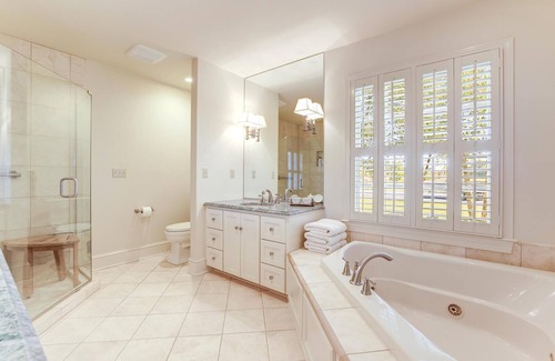 Cambridge Other | Relax at Alpaca Farm on Chesapeake Bay with Heated Pool