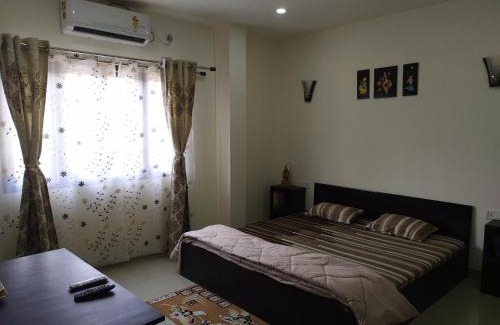 Sualkuchi House | Pet-Friendly Alpanest: Rated 9/10 with Breakfast Included