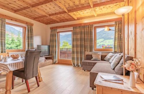 Alpbach Apartment | Alpbach Love: Family-Friendly Stay with a 9.3/10 Rating