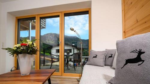 Rettenberg Apartment | Top-Rated Alpchalet Allgäu: Perfect for Families!