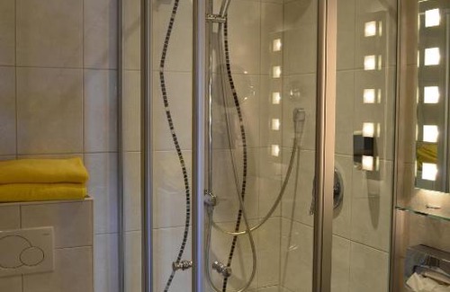 Buching Hotel | Pet-Friendly Alpchalet Schwanstein with Excellent Reviews
