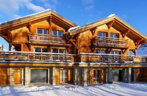 Bergers Ski Chalet | Discover Les Balcons du Golf: Oceanfront Bliss & Spa