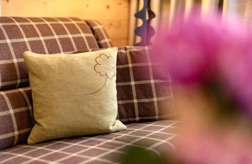 Kitzbuehel Hotel | Discover Alpen Glück Hotel Kirchberger Hof: Pet Friendly & Spa