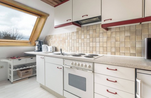 Memmingen Apartment | Experience Alpen-hostel Südgrat: Family-Friendly Retreat