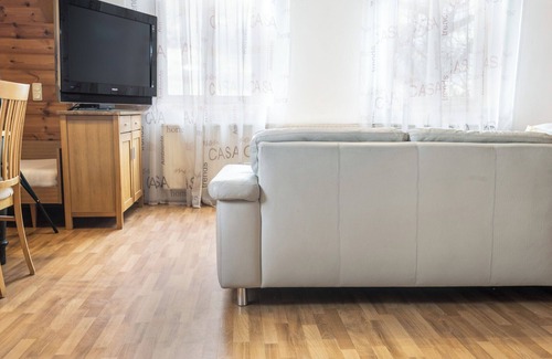 Memmingen Apartment | Experience Alpen-hostel Südgrat: Family-Friendly Retreat