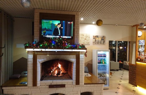 Sviatohirsk Hotel | Alpen Hotel: Guest Rated 10/10 with Pet-Friendly Perks