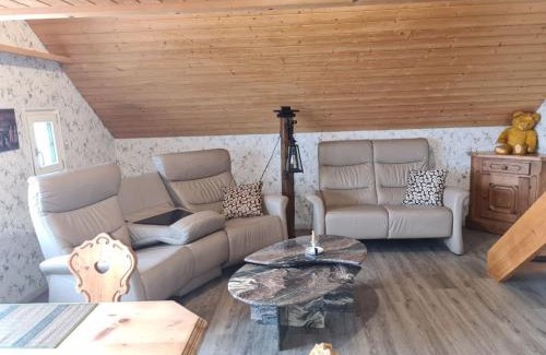 Urnaesch Apartment | Cozy Ferienwohnung Papa Moll: Family-Friendly Retreat
