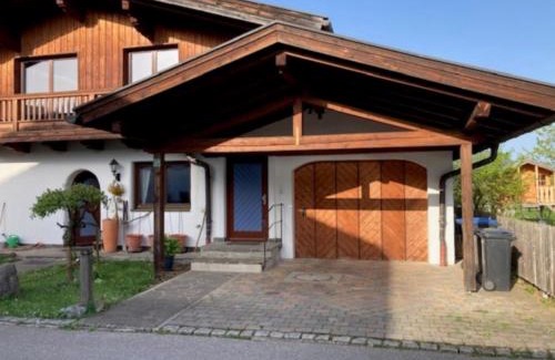 Grafing Apartment | Experience Alpen View: Family & Pet-Friendly Retreat