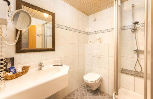 Hainzenberg Hotel | Experience Alpen Wohlfühlhotel Dörflwirt: Spa & Ocean Views