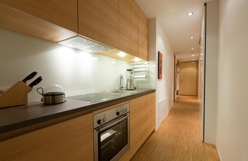 Warth Apartment | Explore Alpenappartement Bergkönig: Family-Friendly Retreat