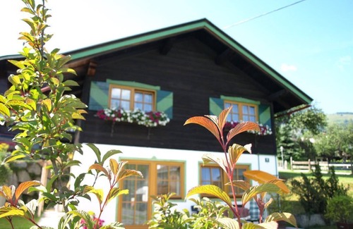 Ellmau Apartment | Charming Alpenchalet ELLMAU: 3 Bedrooms & Ocean Views