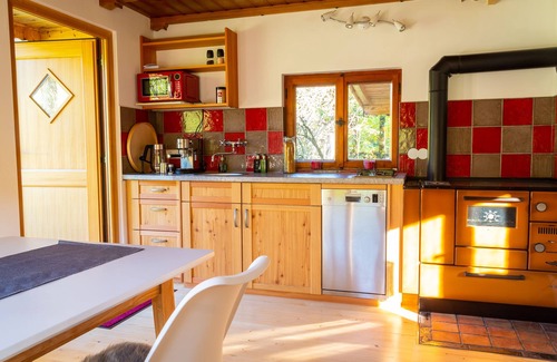 Aschau im Chiemgau Apartment | Perfect Alpenchalet Sachrang for Couples with Kitchen Access