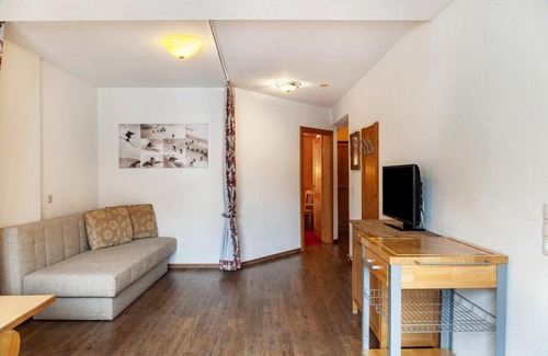 Ischgl Apartment | Family-Friendly Retreat at Alpenflora 1 - Guest Rated 9.8