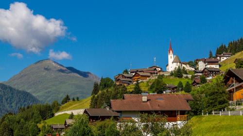 Sankt Veit in Defereggen Hotel | Unforgettable Alpengasthof Pichler: Spa & Family-Friendly