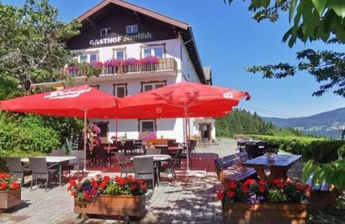 Aspangberg-Sankt Peter Hotel | Alpengasthof Fernblick: Family-Friendly Retreat with Dining