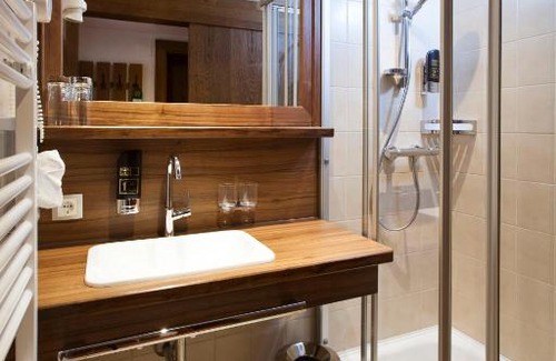 Nauders Hotel | Superb Alpengasthof Norbertshöhe: Hot Tub & Breakfast Included
