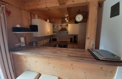 Stadl an der Mur Ski Chalet | Inviting Alpenglöckchen: Family-Friendly Retreat with Spa