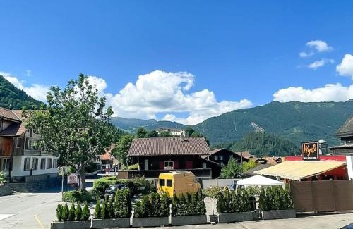 Wilderswil Apartment | Pet-Friendly Alpenglück Apartment - Perfect for Families