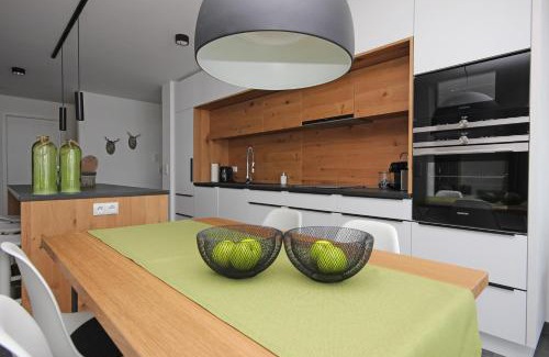 Wertach Apartment | Discover Alpenglück: Guest Rated 9/10, Family Friendly Stay