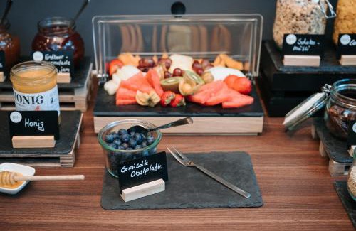 Furstenfeldbruck District Bed & Breakfast | Pet-Friendly Alpenglühen Smart Hotel with Great Amenities