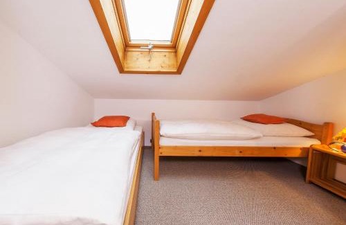 Entfelden Apartment | Discover Alpenglühn: 4-Star Hotel with Hot Tub & Family Rooms