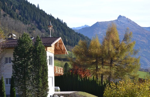 Bad Hofgastein Apartment | Experience AlpenglueckGastein: Private Mountain Lodge Retreat