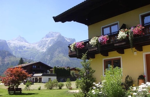 Lofer Apartment | Guest Rated 10/10: Family-Friendly Apartment Alpengruß