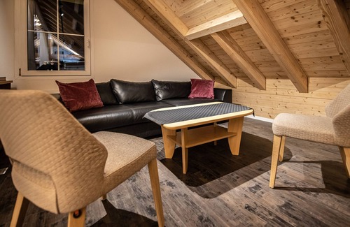 Andermatt Hotel | Alpenhotel Schlüssel: Guest Rated 9.6 with Family-Friendly Amenities