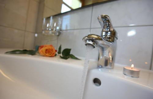 Gerlosberg House | Pet-Friendly Alpenkönig: 4-Star Rated with Family Amenities