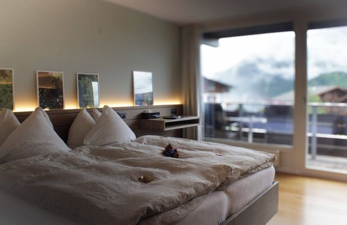 Wengen Hotel | Discover Hotel Bären - Your Alpine Herb Retreat Awaits