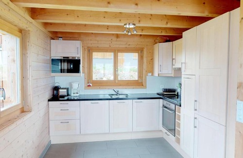 Naters Ski Chalet | Family-Friendly Alpenlodge with 8.5/10 Guest Rating