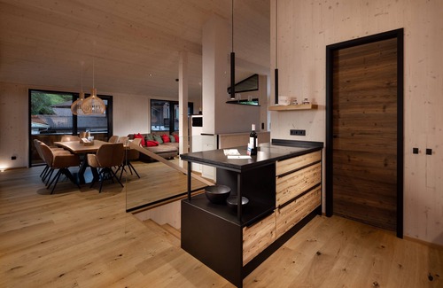 Unterschonau Apartment | Relaxing Alpenlodges Chalet Lärche with Sauna and Terrace