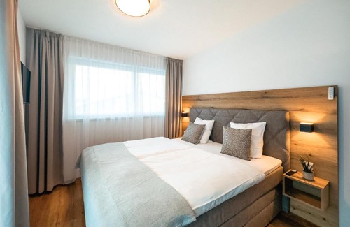 Schlitters Apartment | Charming AlpenLuxus' MARIAS Zillertalblick with Roof Terrace