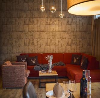 Saalbach-Hinterglemm Apartment | Discover AlpenParks Hotel & Apartment Sonnleiten Today!