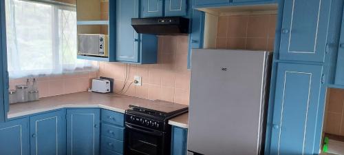 Umtentweni Apartment | Stunning Alpero Umtentweni with Ocean Views & Family Friendly