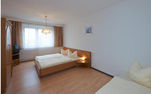 Rotha Hotel | Convenient Alpha Apparthotel Leipzig-Rötha with Breakfast & Pets