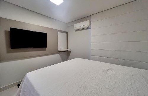 Goiania Apartment | iFLAT Duplex with Jacuzzi in Alphaville Goiânia Awaits