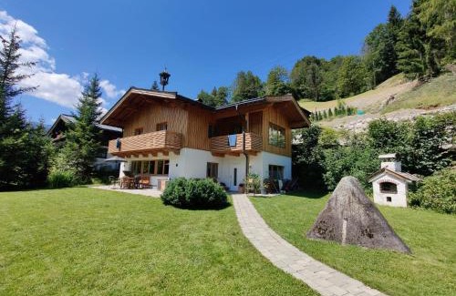 Maria Alm am Steinernen Meer Ski Chalet | Oceanfront Alpine Cottage Salzburg - Guest Rated 9.6/10