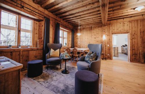 Sarntal Apartment | Experience Alpin Chalet Samer Apt Bauernstube - Family Friendly