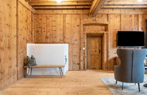 Sarntal Apartment | Experience Alpin Chalet Samer Apt Bauernstube - Family Friendly