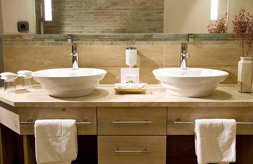 Vorderlanersbach Hotel | Indulge at Alpin Spa Tuxerhof: A 5-Star Escape Awaits