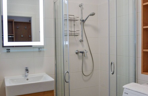 Thorl Apartment | Top-Rated Alpine Apartment Lisa 7 in Bad Mitterndorf