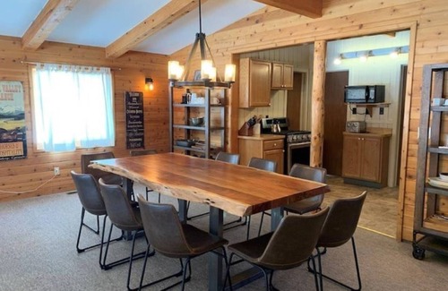 Nathrop Cabin | Family-Friendly Alpine Cabin with Resort Amenities